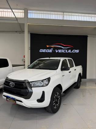 TOYOTA HILUX 2.8 D-4D TURBO DIESEL CD POWER PACK 4X4 MANUAL